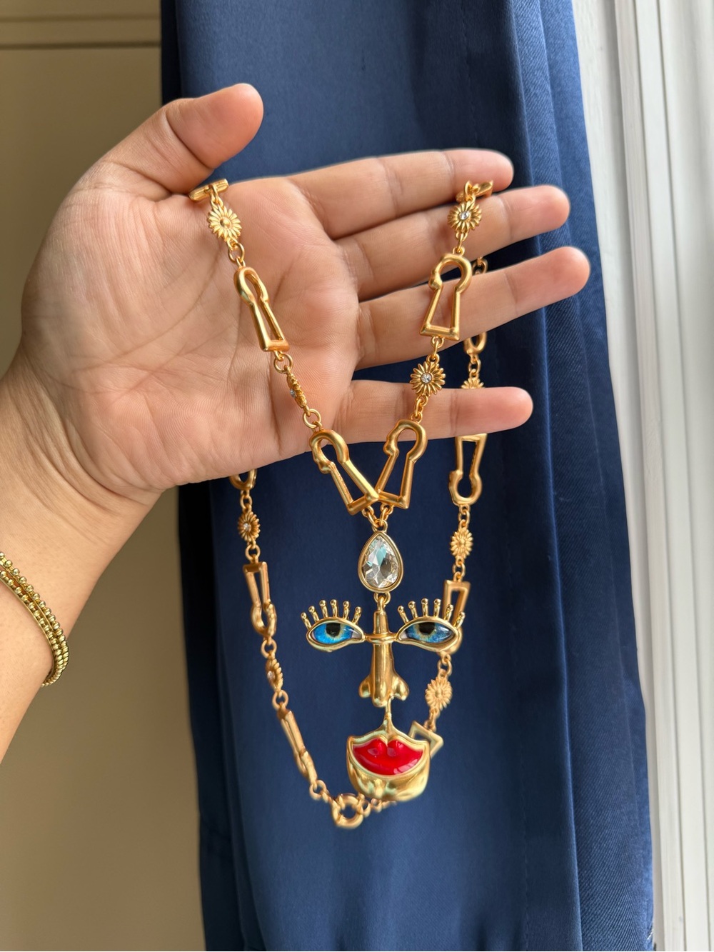 Schiaparelli Inspired Artistic Gold and Red Face Pendant Necklace - Picture 4 of 7